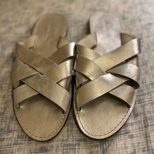 Madewell Genuine Leather Silver Crisscross Sandals Women’s sz 9